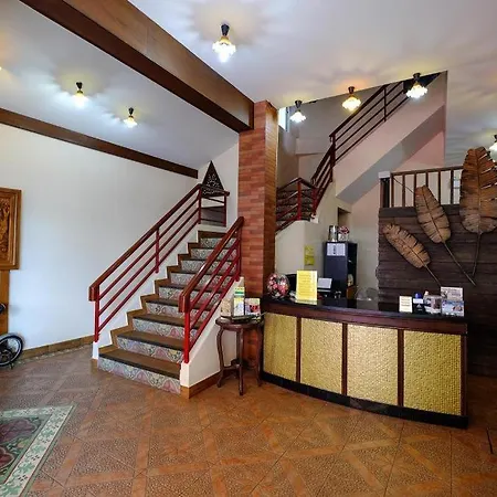 Red Balcony Hotel